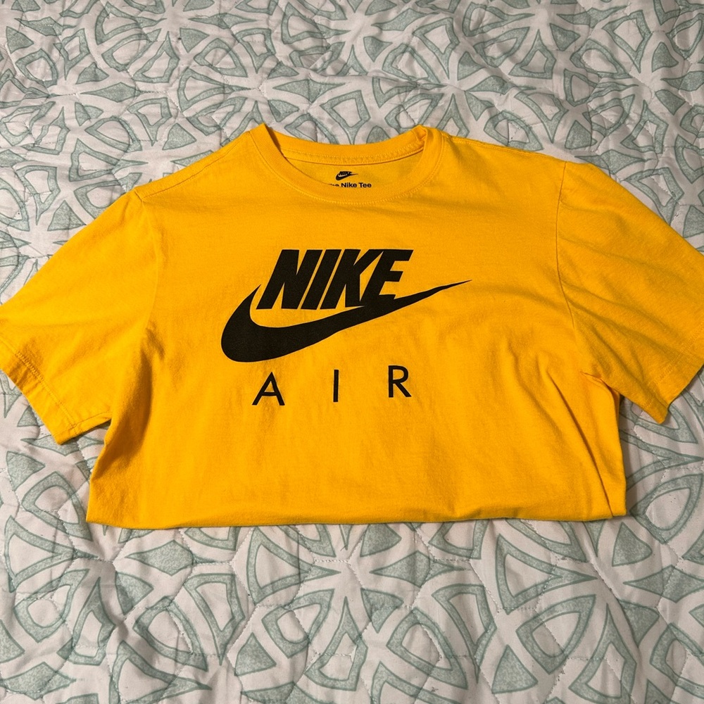Nike T-Shirt ✅
